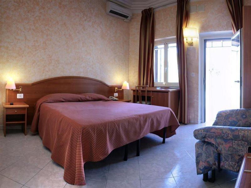 Hotel Salaria Roma Ngoại thất bức ảnh